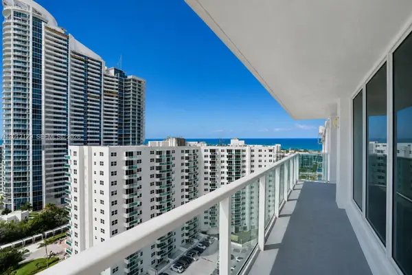 2751 S Ocean Dr #1805S, Hollywood, FL 33019