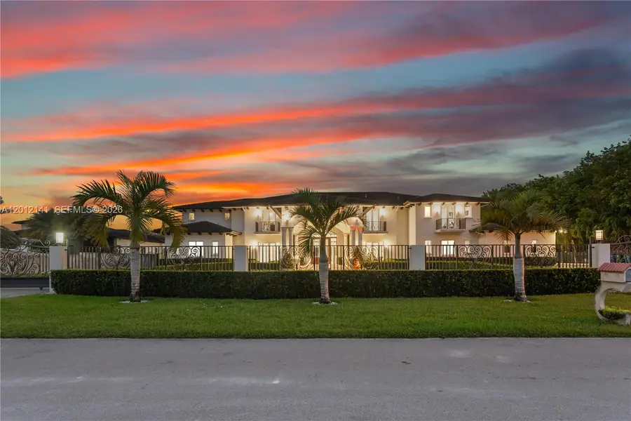 12401 SW 45th St, Miami, FL 33175 - #2