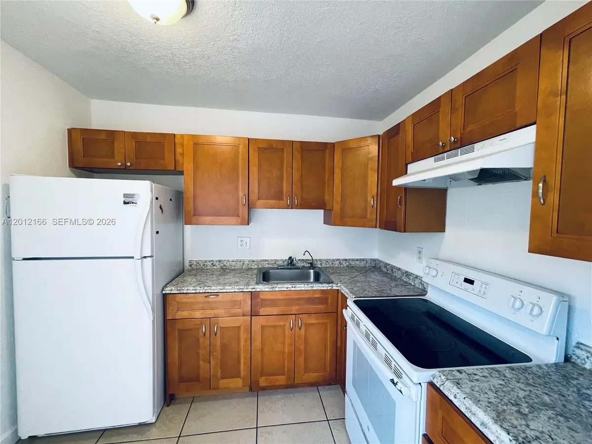 825 NW 46th Ave #825, Plantation, FL 33317 - #1
