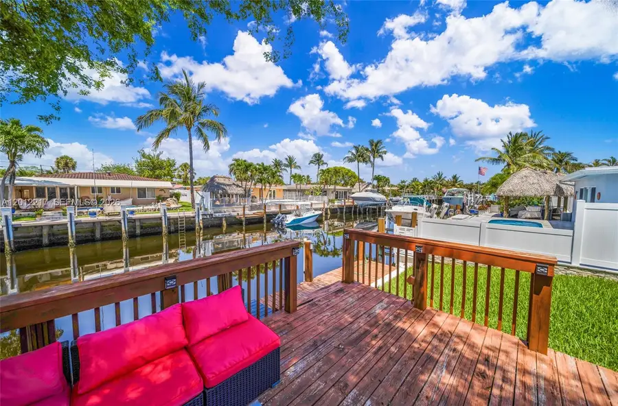31 SE 12th St, Pompano Beach, FL 33060 - #3