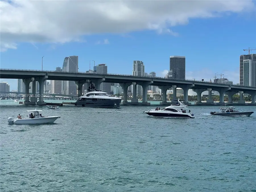 1750 N Bayshore Dr #3403, Miami, FL 33132 - #3