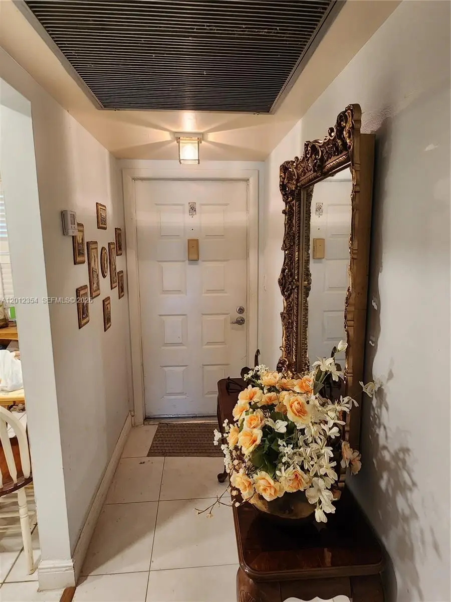 900 Colony Point Cir #107, Pembroke Pines, FL 33026 - #2