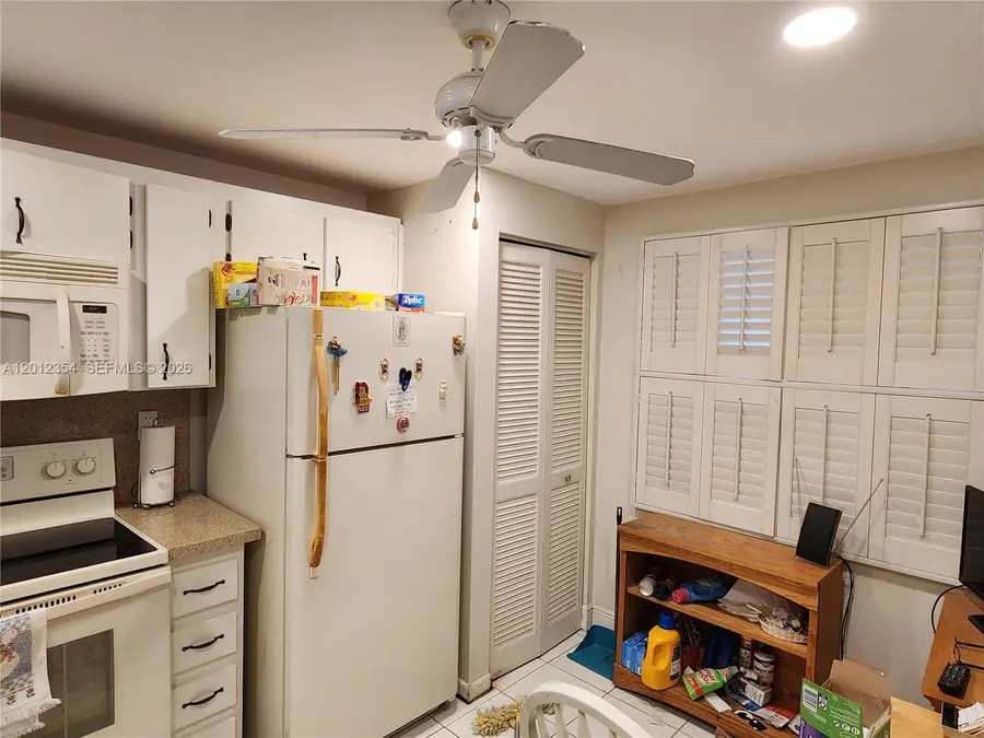 900 Colony Point Cir #107, Pembroke Pines, FL 33026 - #3