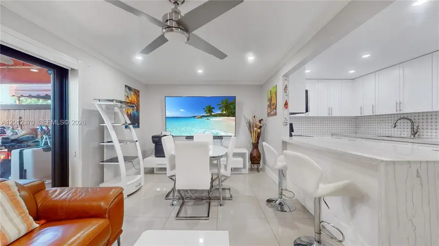 3859 SW 99th Ave #8, Miami, FL 33165 - #2