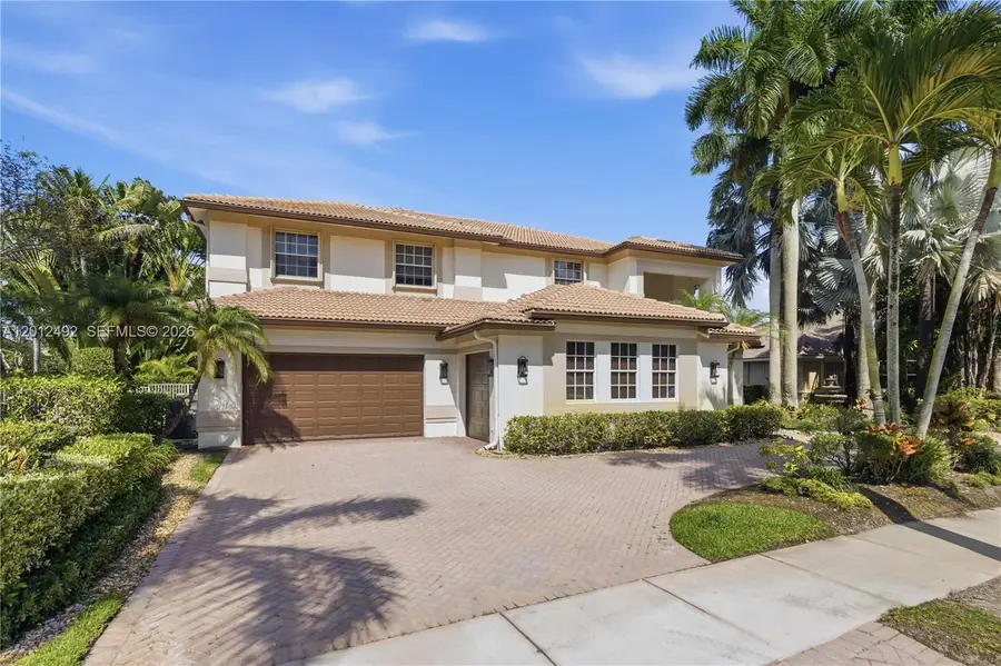 1422 Victoria Isle Dr, Weston, FL 33327 - #2