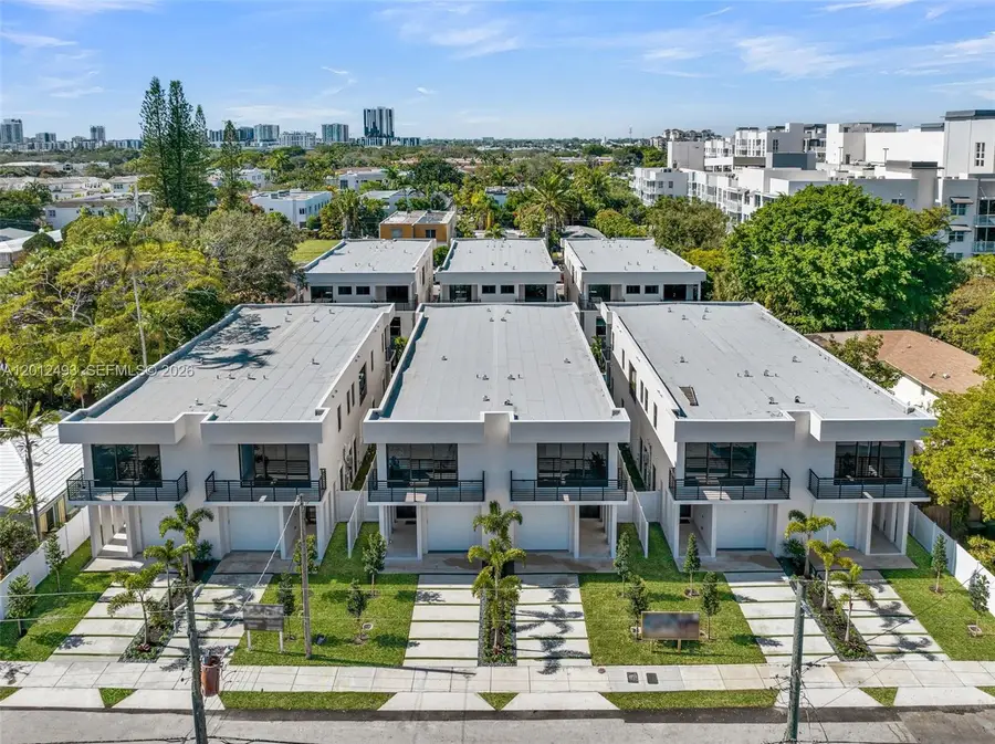 918 NE 17th Ave, Fort Lauderdale, FL 33304 - #2