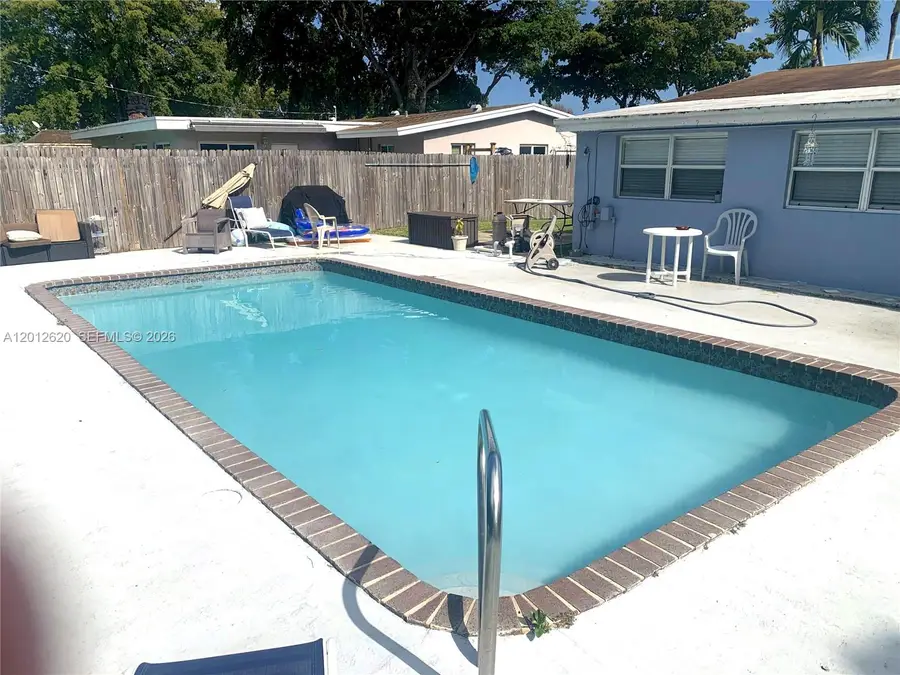 6133 NW 20th St, Margate, FL 33063 - #2
