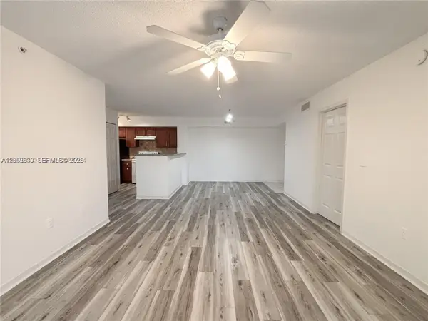 655 SW 111th Way #201, Pembroke Pines, FL 33025