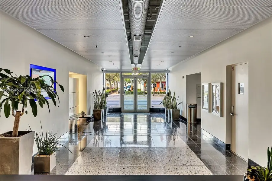 8101 Biscayne Blvd #R-410, Miami, FL 33138 - #2