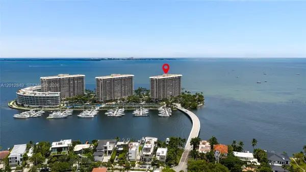 1 Grove Isle Dr #A1809, Miami, FL 33133