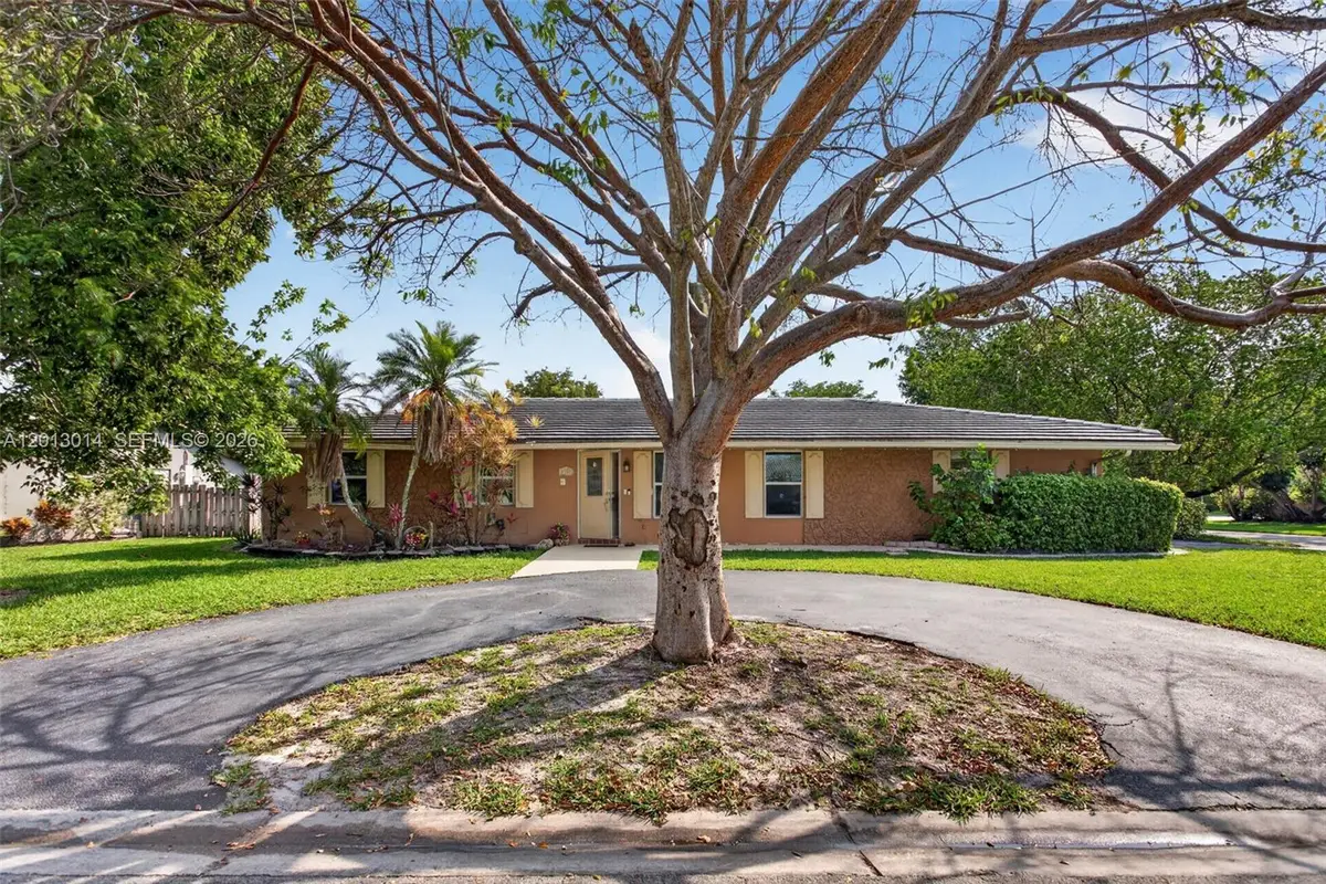 8505 NW 29th Dr, Coral Springs, FL 33065 - #1