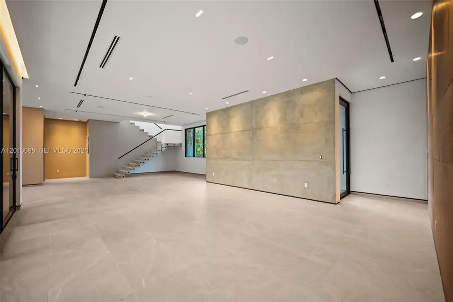 7740 SW 52nd Ave, Miami, FL 33143 - #2