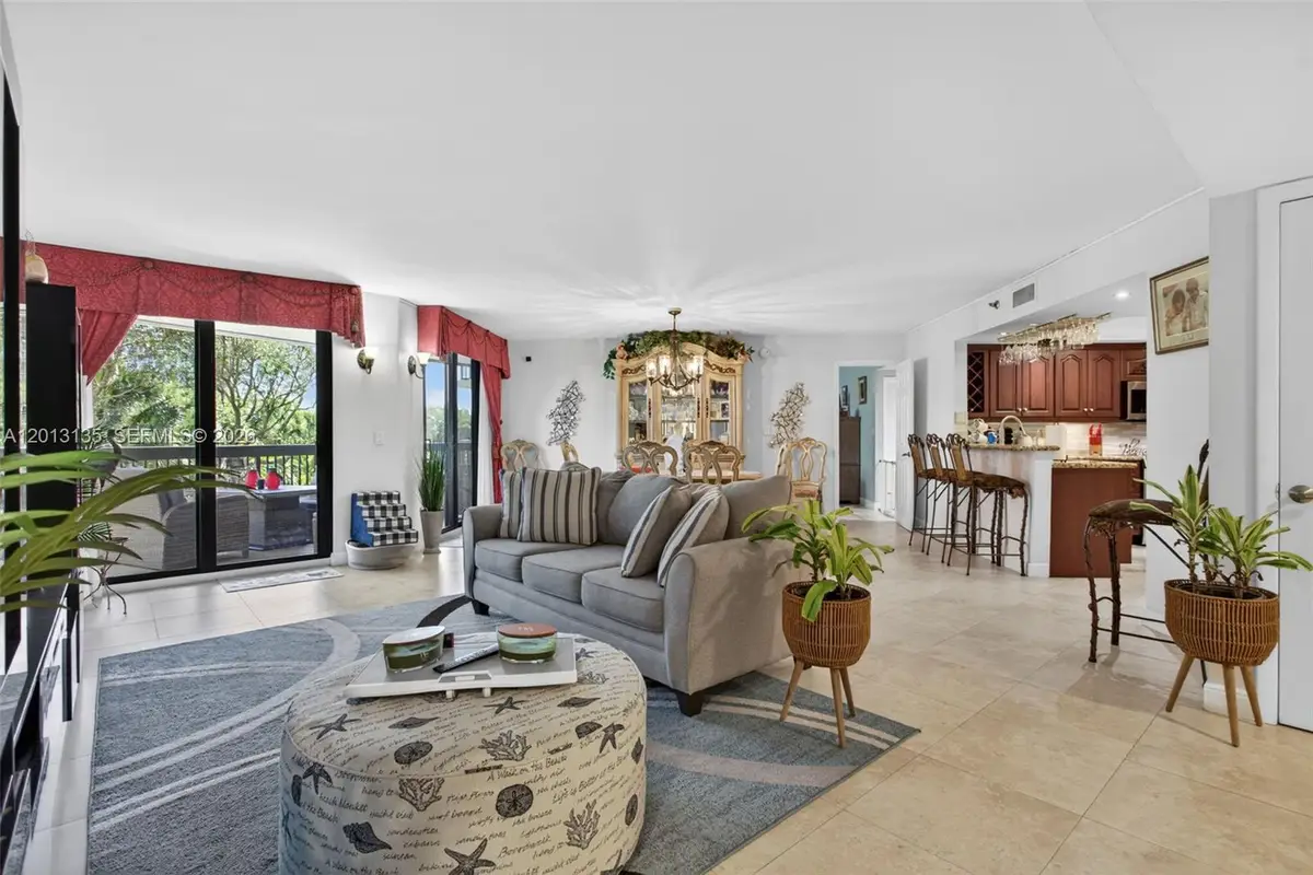2900 NE 14th St Cswy #304, Pompano Beach, FL 33062 - #1