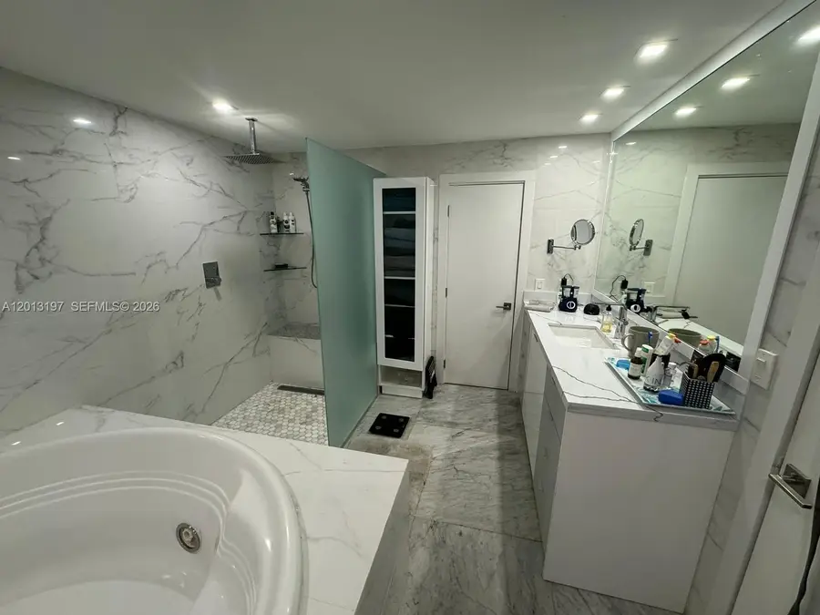 21335 NE 19th Ct, Miami, FL 33179 - #2