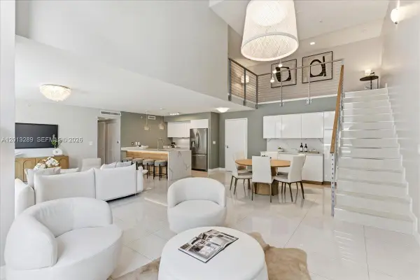 1111 SW 1st Ave #721-N, Miami, FL 33130