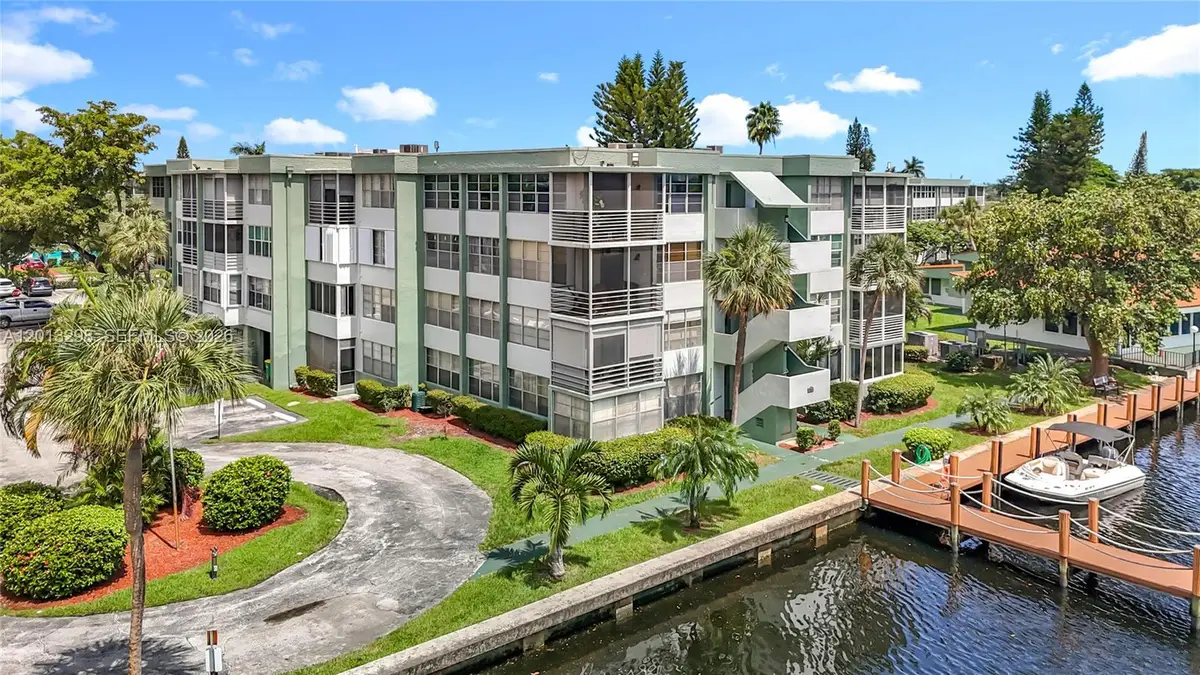 2751 Taft St #304, Hollywood, FL 33020 - #1