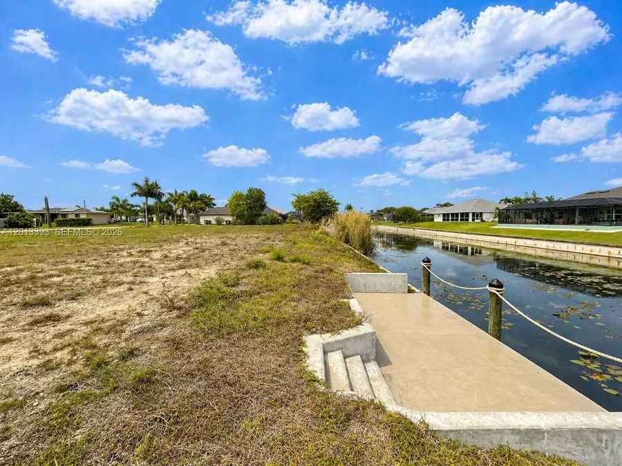 1014 SW 18th St, Cape Coral, FL 33991 - #2