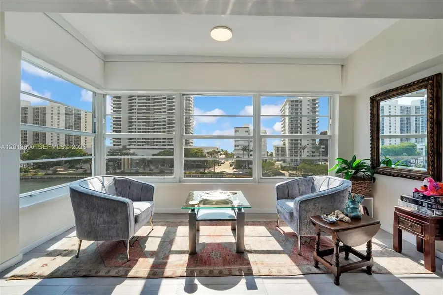 2455 Flamingo Dr #501, Miami Beach, FL 33140 - #2