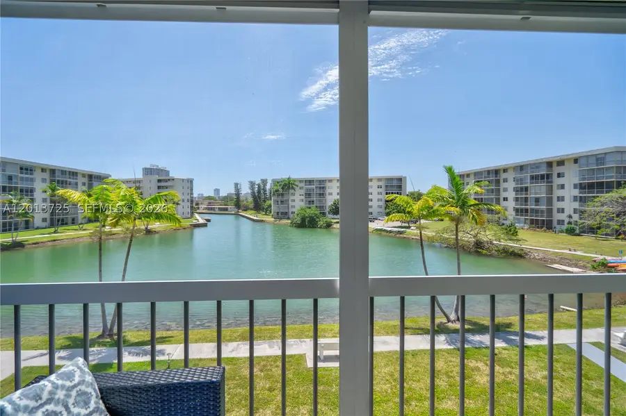 2851 Leonard Dr #J306, Aventura, FL 33160 - #3