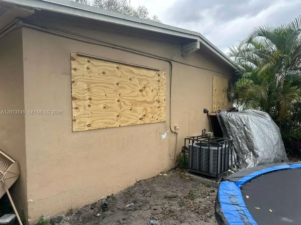 3910 SW 34th Ave, West Park, FL 33023 - #1