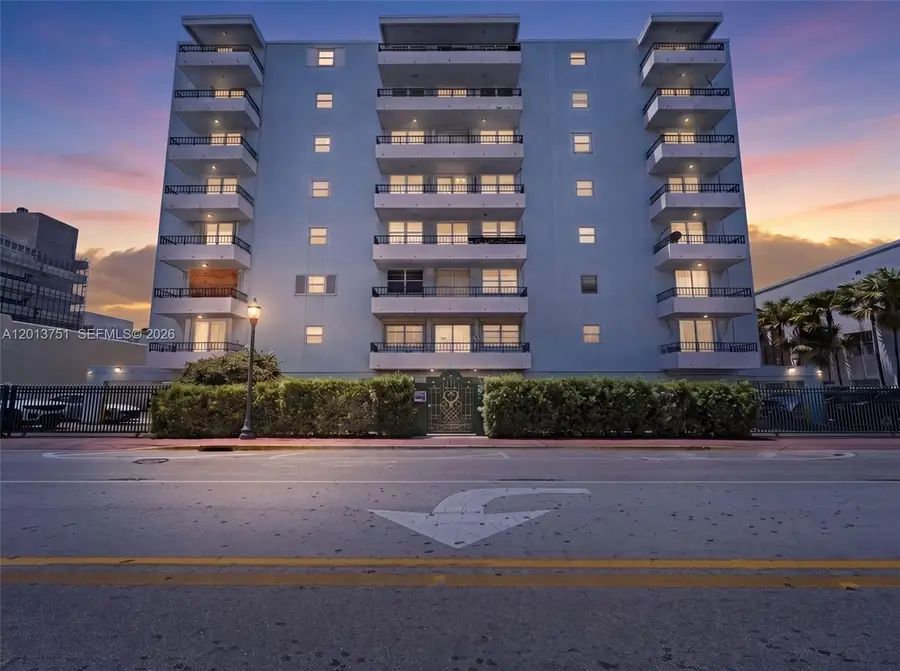 720 Collins Ave #204, Miami Beach, FL 33139 - #2
