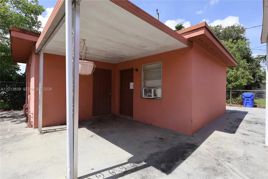 Address Withheld By Seller, Miami, FL 33125 - #3