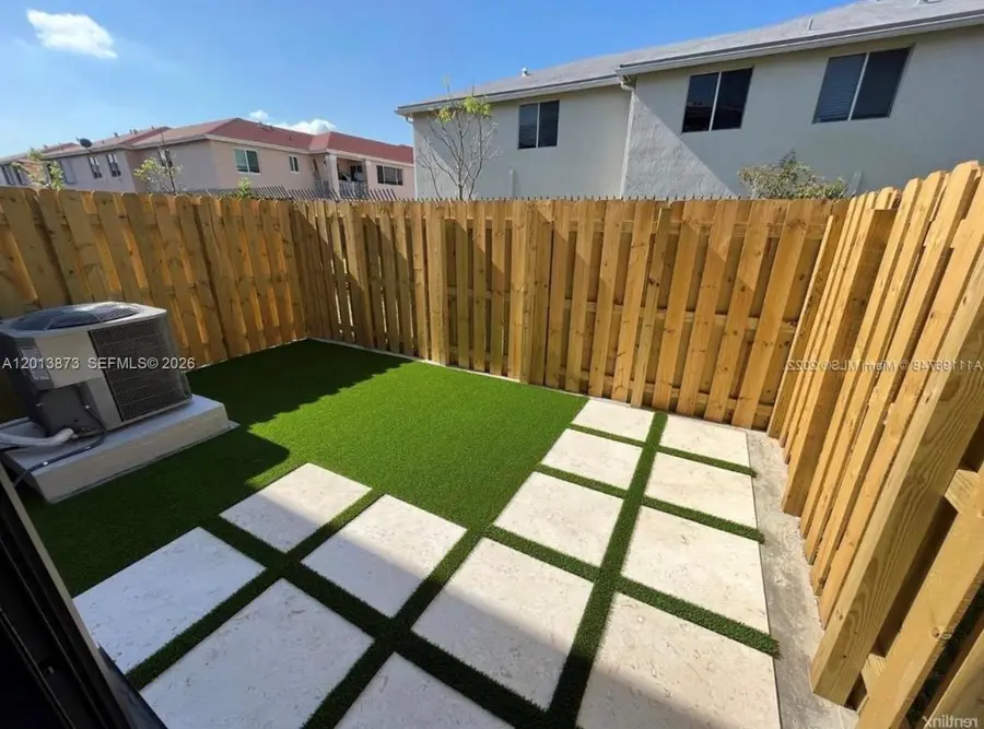 929 NE 211th St, Miami, FL 33179 - #3