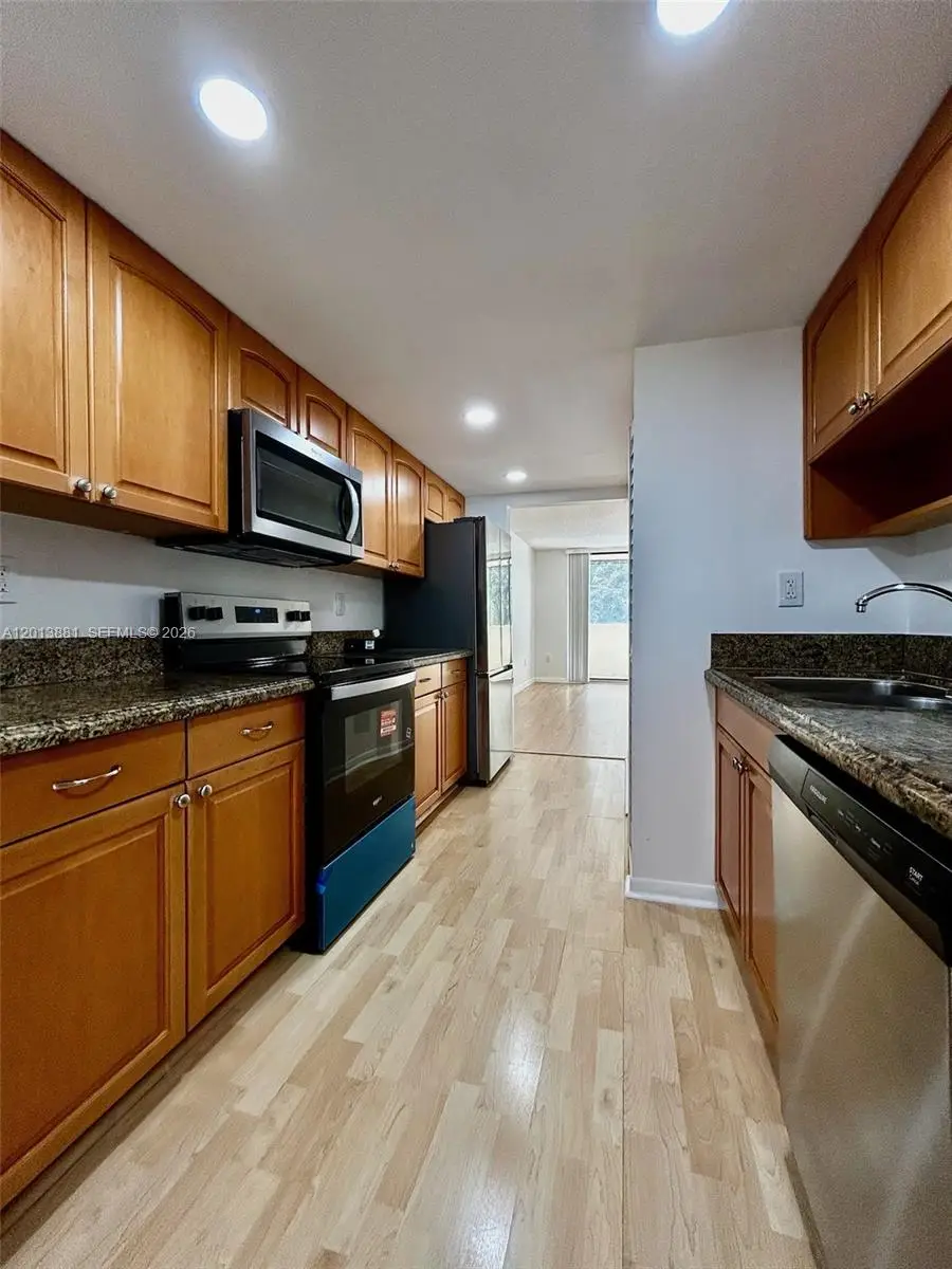 7451 NW 16th St #304, Plantation, FL 33313 - #2
