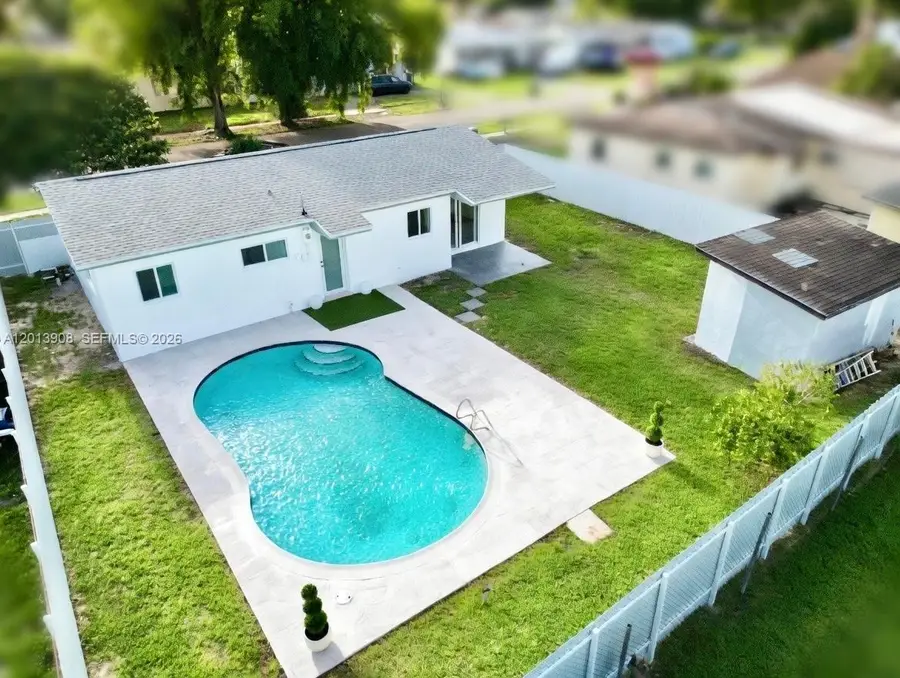 321 N 69th Ave, Hollywood, FL 33024 - #2