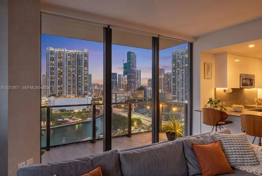 88 SW 7th St #1012, Miami, FL 33130 - #2