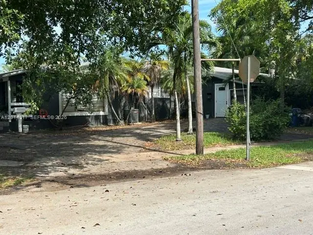 335 NE 114th St, Miami, FL 33161 - #3