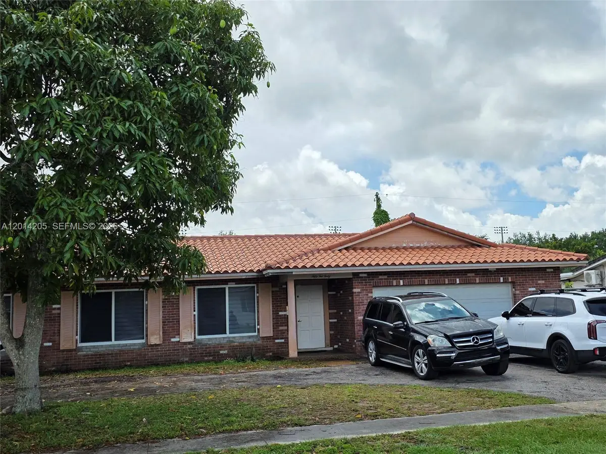 5240 SW 10th Ct, Plantation, FL 33317 - #1