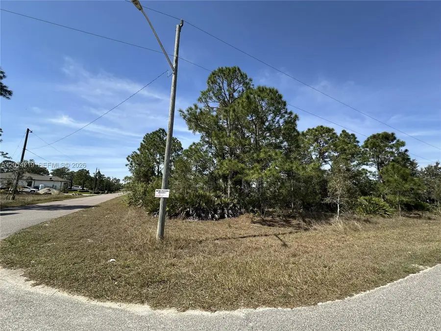 2900 33rd St W, Lehigh Acres, FL 33971 - #3