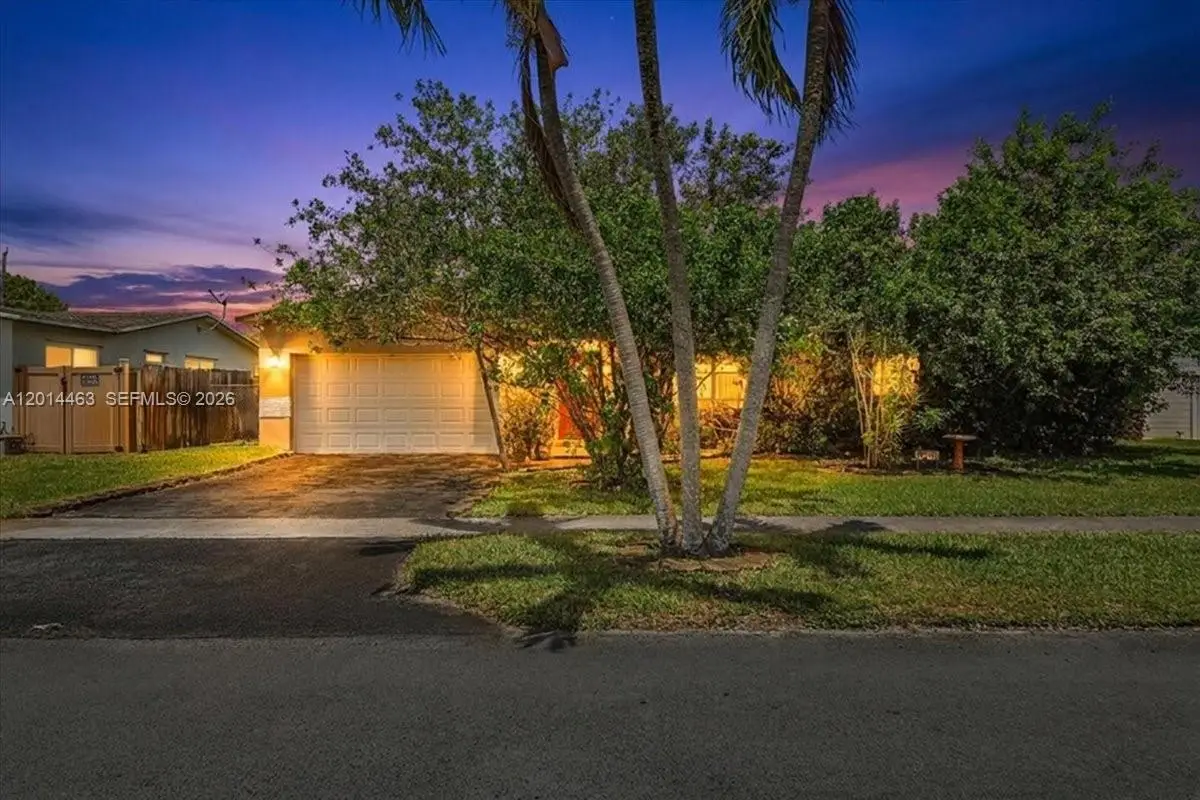9261 SW 55th St, Cooper City, FL 33328 - #1