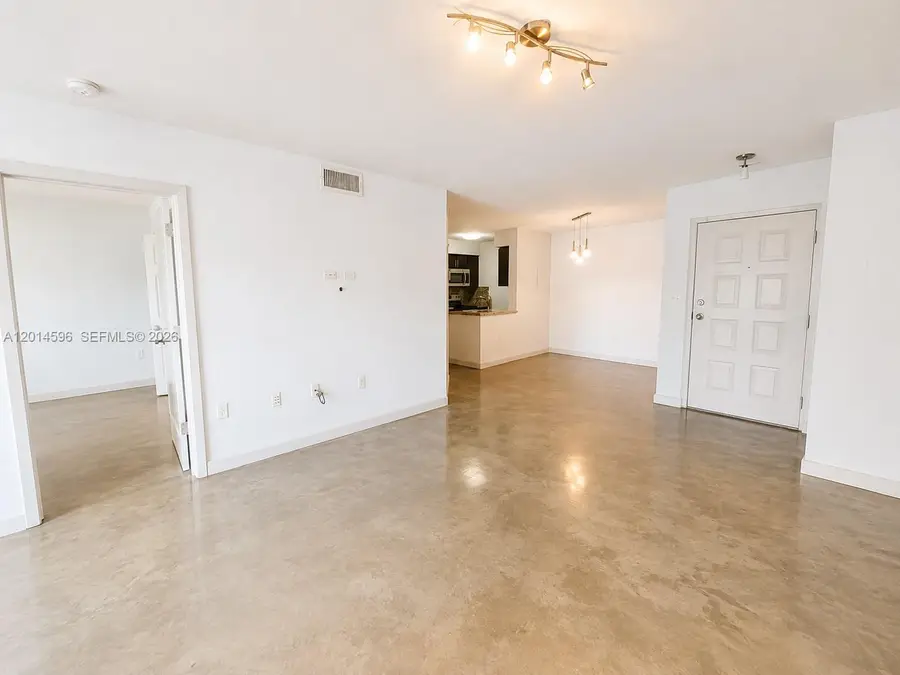 2890 N Oakland Forest Dr #203, Oakland Park, FL 33309 - #2