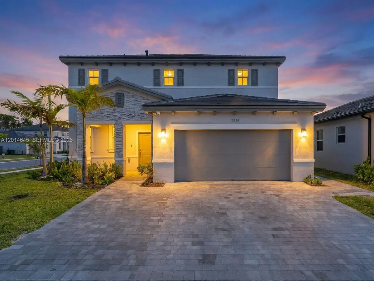 13629 SW 186th Ln, Miami, FL 33177 - #1
