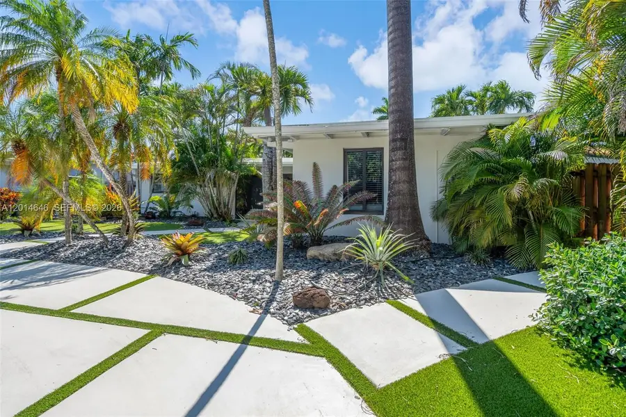 2643 Flamingo Ln, Fort Lauderdale, FL 33312 - #3