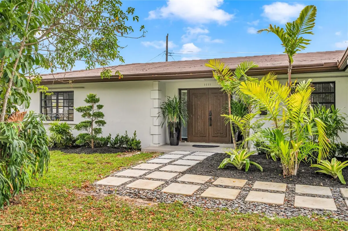 1111 NW 70th Ter, Plantation, FL 33313 - #1