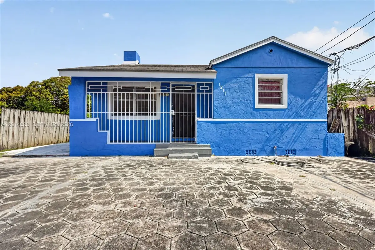 1211 NW 37th St, Miami, FL 33142 - #1
