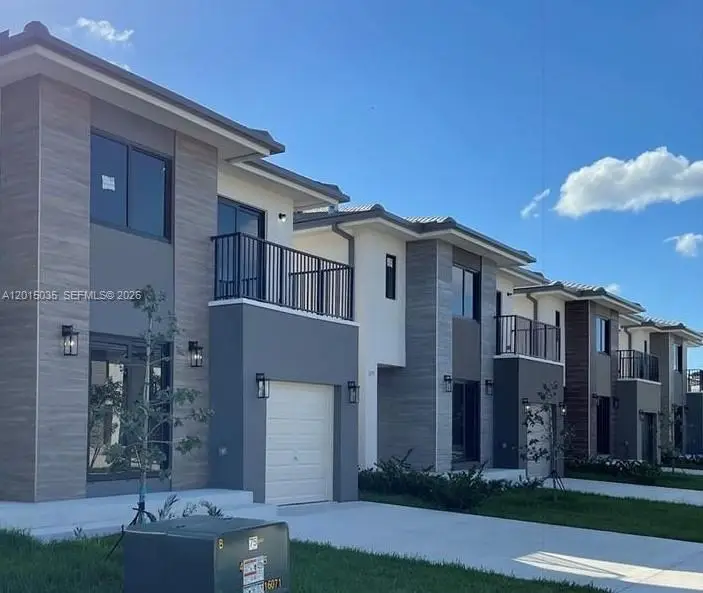 1151 NW Nw 1st St, Florida City, FL 33034 - #1