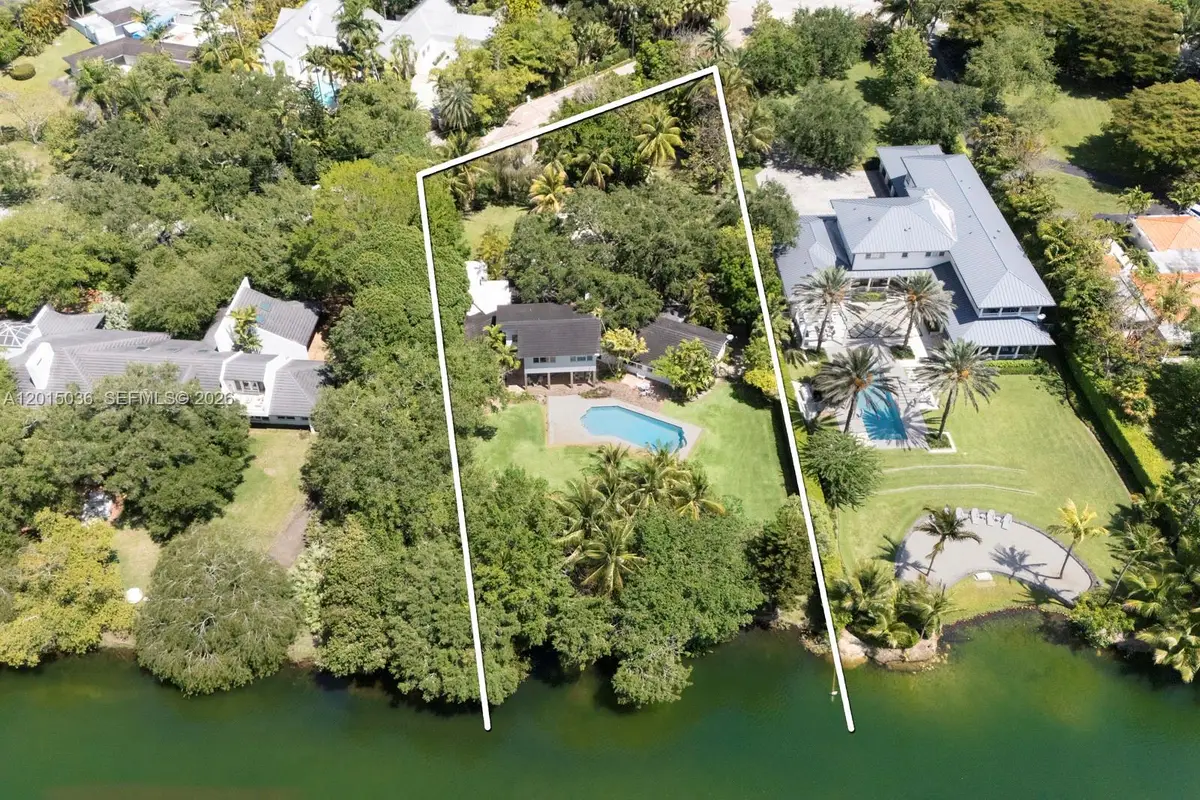 5340 Banyan Dr, Coral Gables, FL 33156 - #1