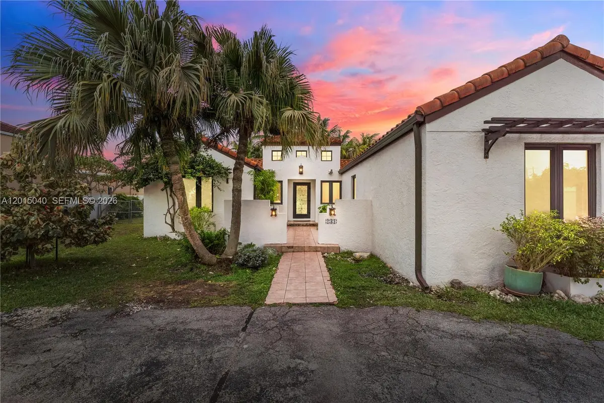 231 SW 136th Ave, Miami, FL 33184 - #1