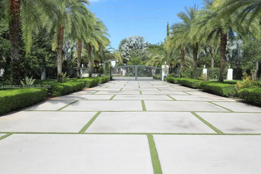 5250 SW 62nd Ave, Miami, FL 33155 - #3