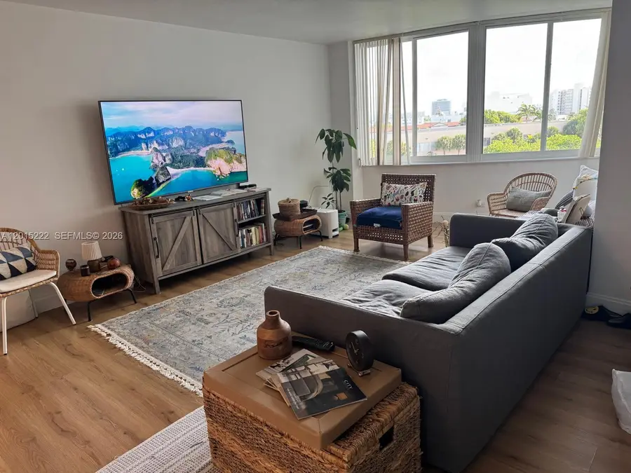 7441 Wayne Ave #4G, Miami Beach, FL 33141 - #3