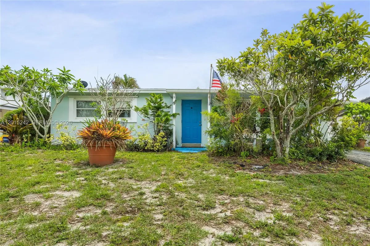 3664 Everglades Rd, Palm Beach Gardens, FL 33410 - #1