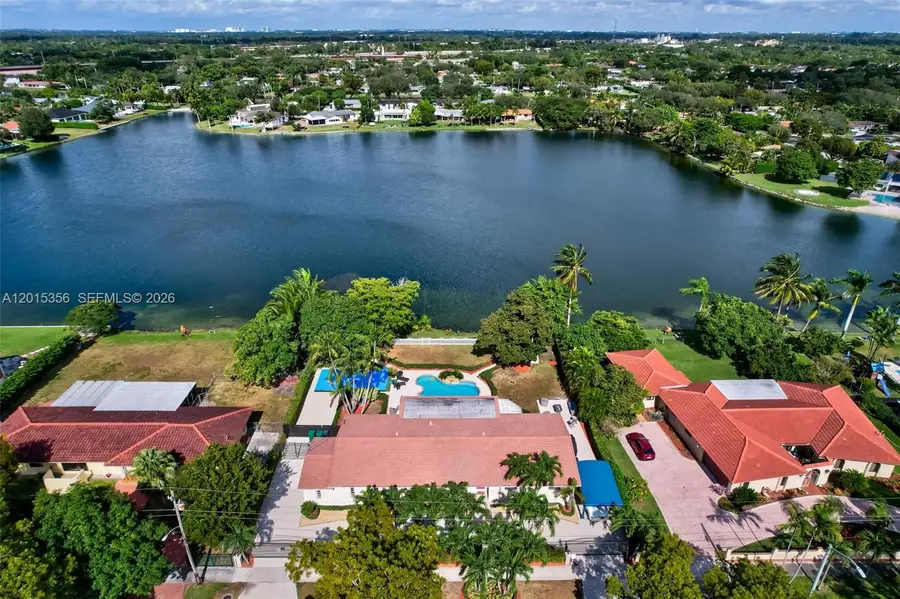 9261 SW 88 St, Miami, FL 33176 - #2