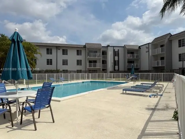 5201 NW Geneva Way #103, Doral, FL 33166 - #1