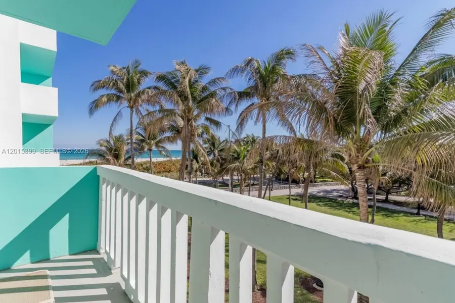 301 Ocean Dr #306, Miami Beach, FL 33139 - #3