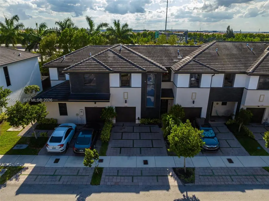 15776 NW 91st Ct, Miami Lakes, FL 33018 - #3