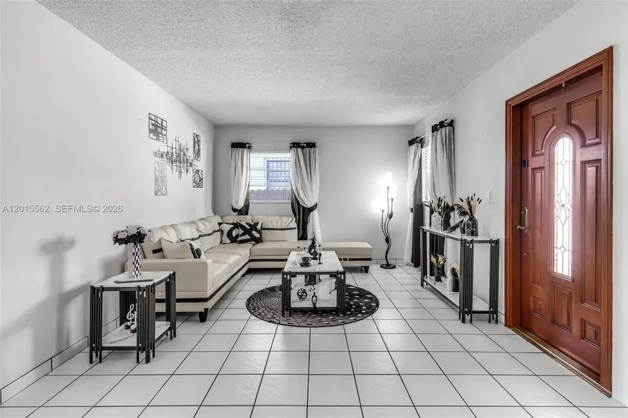 3270 SW 7th St, Miami, FL 33135 - #3